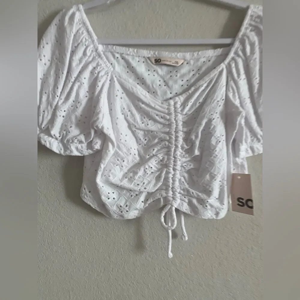 Juniors’ NWT SO Eyelet Cinch Front Puff Sleeve Cropped Top White Size XXL